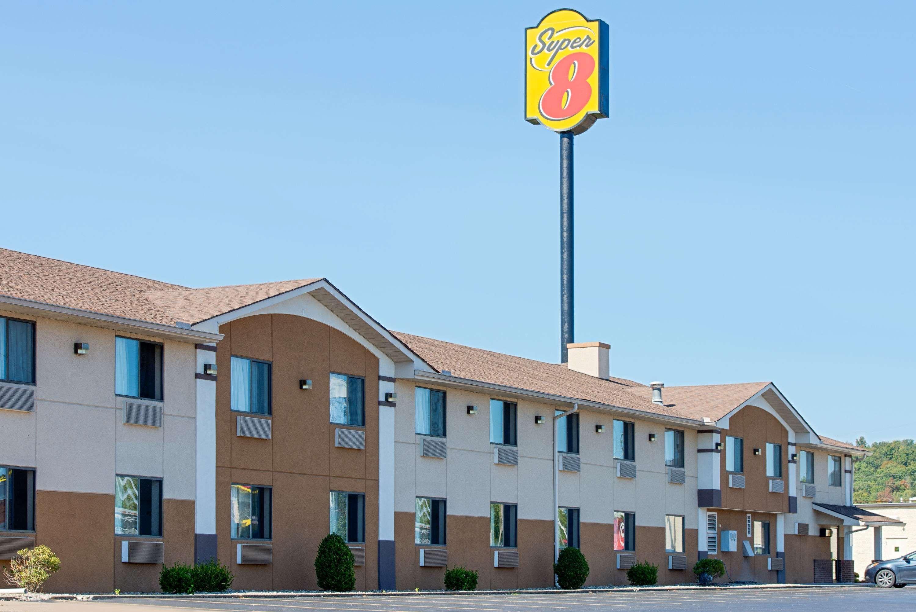 Super 8 By Wyndham Ripley Hotel Екстериор снимка